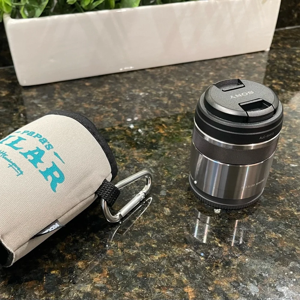 Sony 30mm f/3.5 Macro Lens — Silver and Black